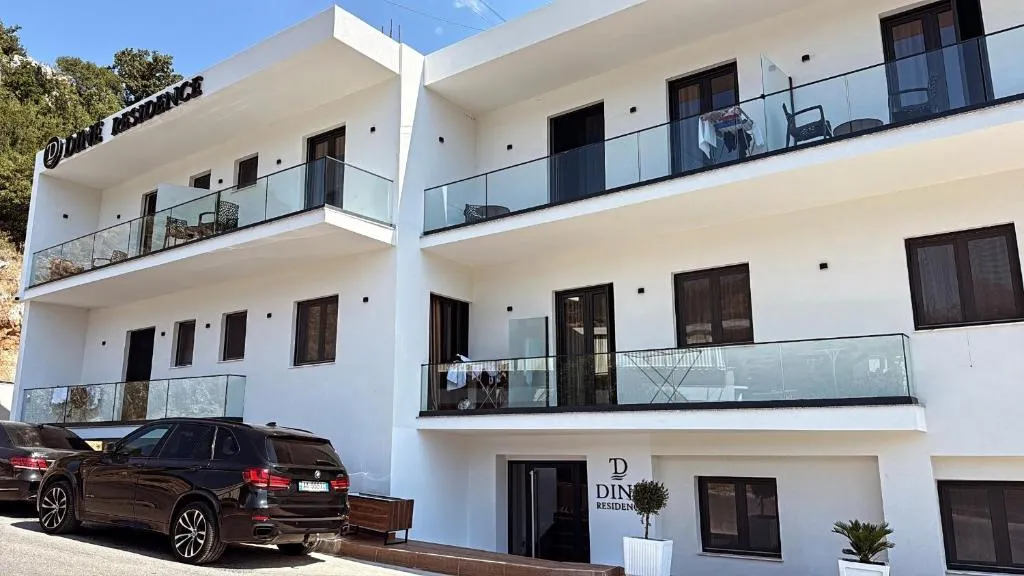 Dine Residence